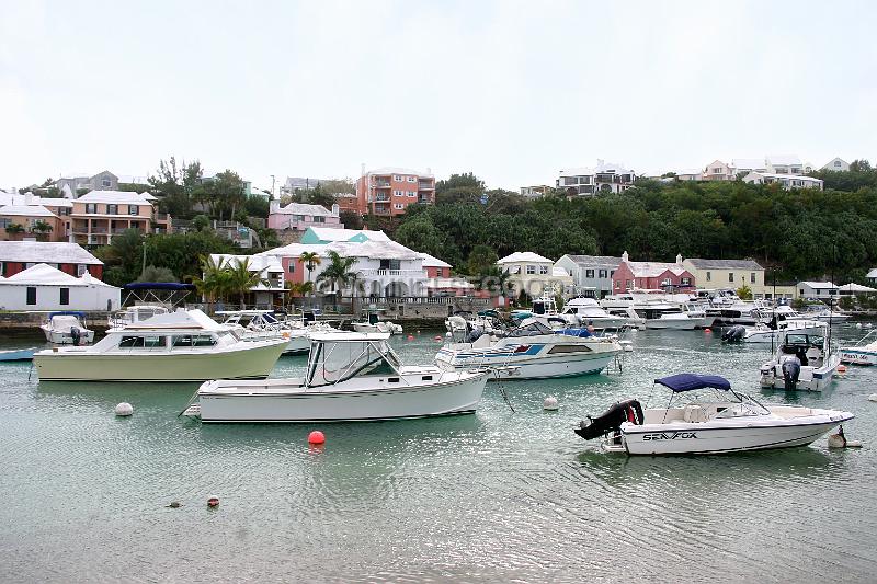 IMG_JE.FLV04.JPG - Flatt's Inlet with boats, Bermuda
