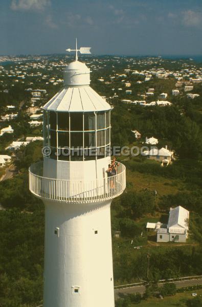 IMG_JE.AIR06.jpg - Aerial photograph of Gibb's Hill Lighthouse
