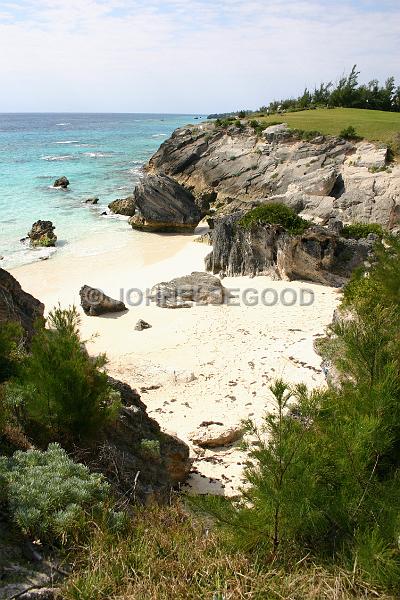 IMG_JE.BE11.JPG - The beach atAstwood Cove, South Shore, Bermuda