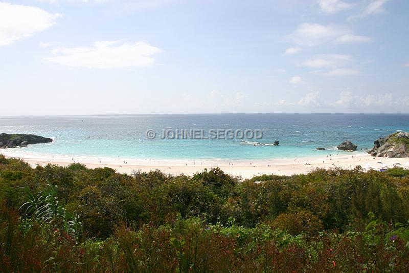 IMG_JE.BE21.JPG - Panoramic of Horseshoe Bay Beach, South Shore, Bermuda