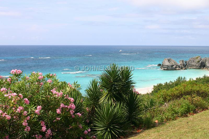 IMG_JE.BE24.JPG - Overlooking Warwick Long Bay from South Road, Bermuda