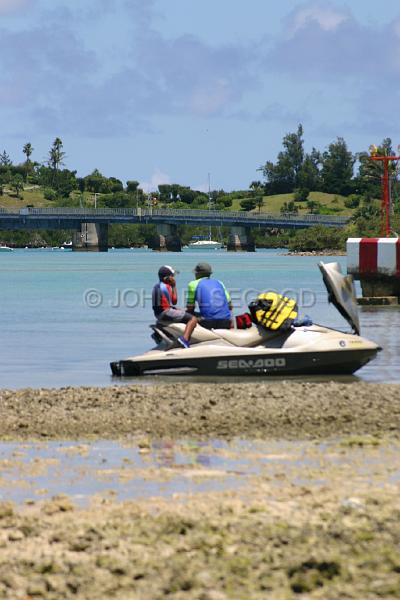 IMG_JE.BO110.jpg - Jet Ski's at Ferry Reach, Bermuda