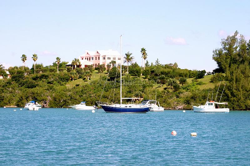 IMG_JE.BO52.JPG - Boats off St. George's, Bermuda