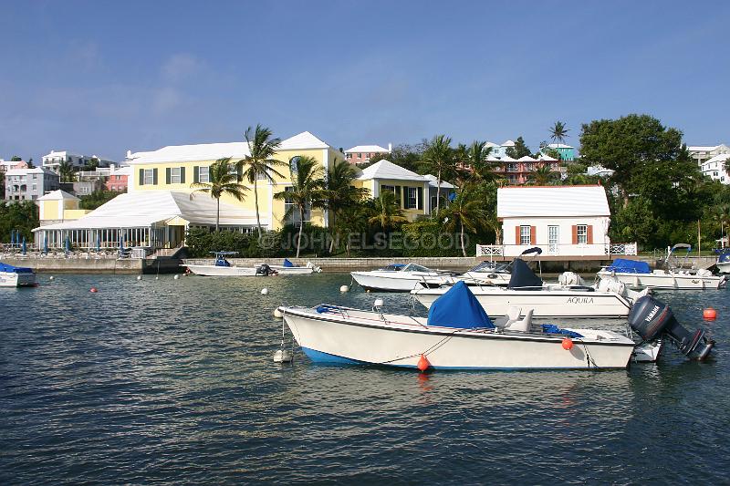 IMG_JE.BO74.JPG - Boats and old Boathouse, Hamilton, Bermuda