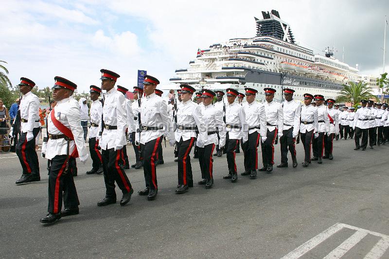 IMG_JE.VD24.JPG - Queens Birthday Parade, Front Street, Bermuda