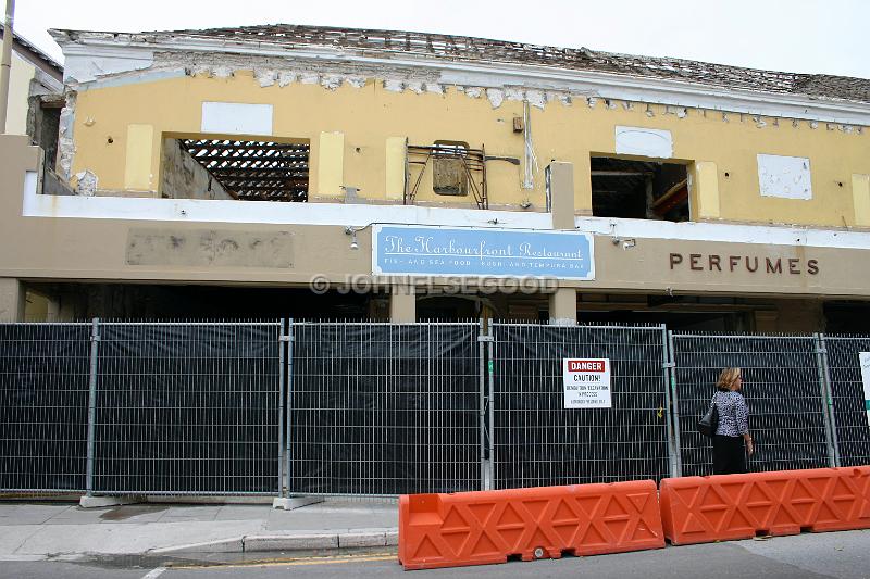 IMG_JE.CON08.JPG - Building being demolished, Front Street, Hamilton, Bermuda