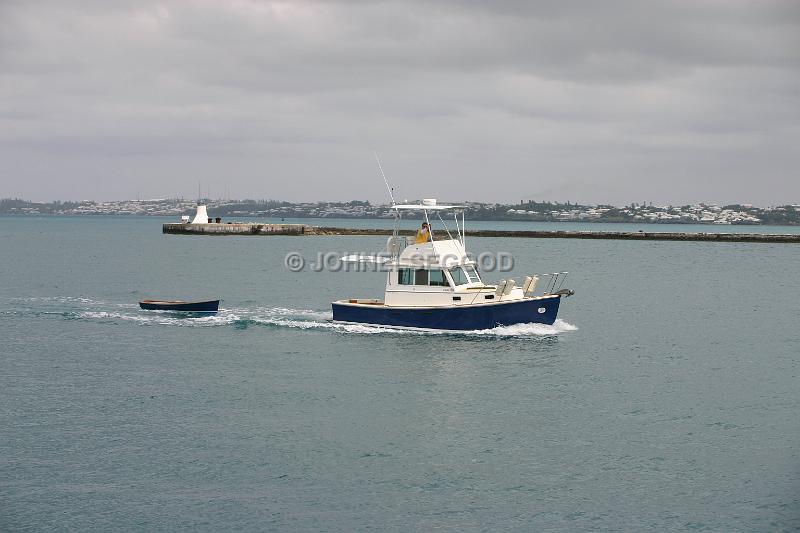 IMG_JE.DOC10.JPG - Fishing Boat, Royal Naval Dockyard, Bermuda