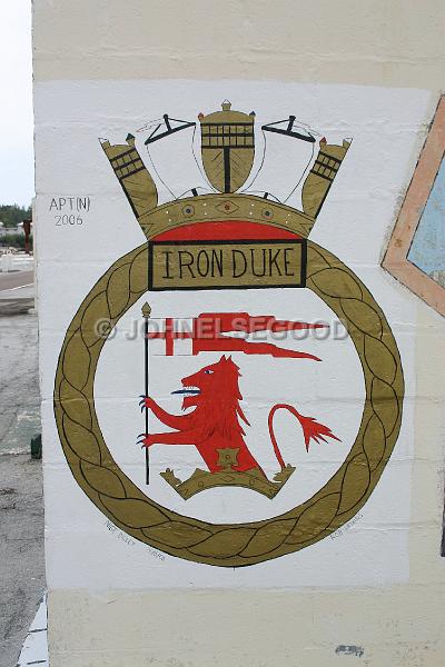 IMG_JE.DOC17.JPG - Painted ships emblem, Royal Naval Dockyard, Bermuda