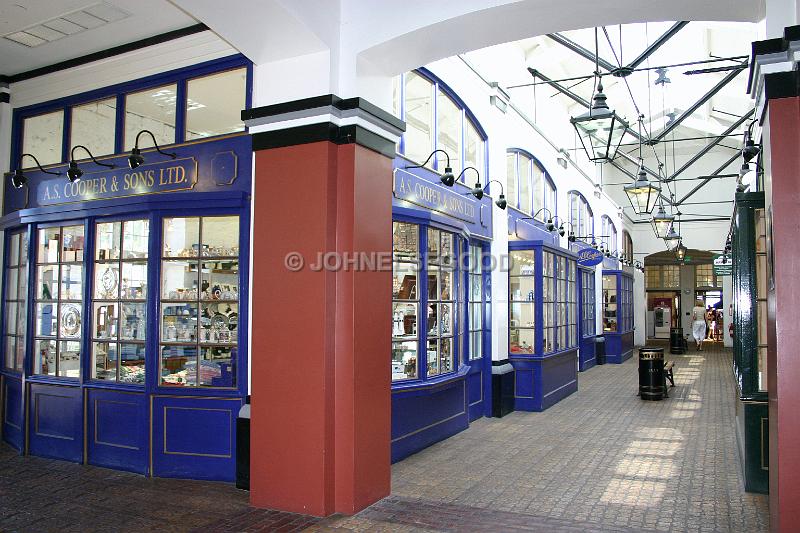 IMG_JE.DOC37.JPG - Clocktower Shopping Mall, Royal Naval Dockyard, Bermuda