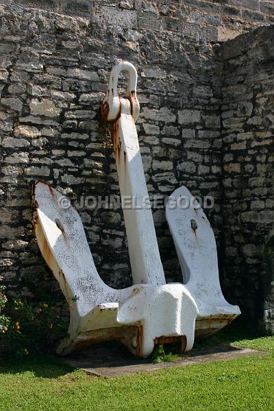 IMG_JE.DOC61.JPG - Anchor outside the Maritime Museum, Dockyard, Bermuda