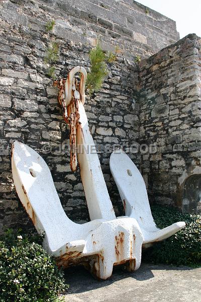 IMG_JE.DOC63.JPG - Anchor, Royal Naval Dockyard, Bermuda