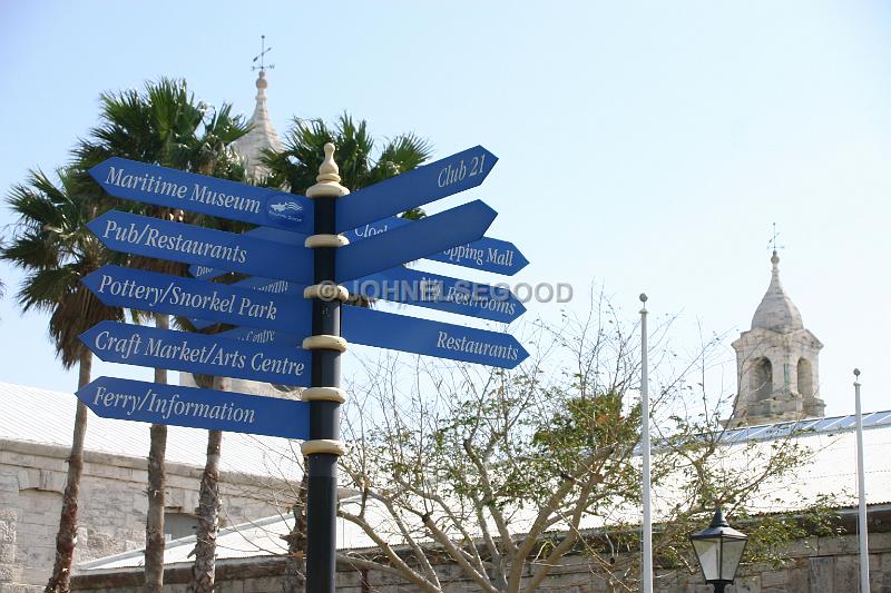 IMG_JE.DOC64.JPG - Signage at the Royal Naval Dockyard, Bermuda