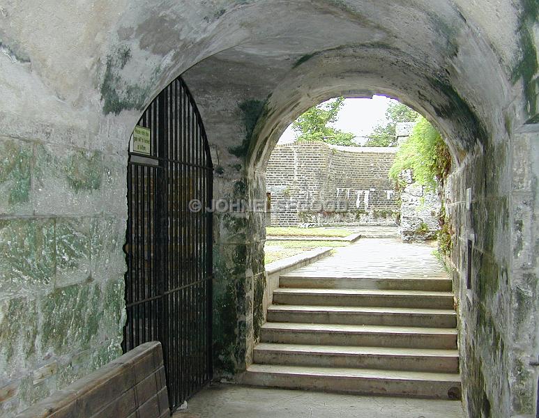 IMG_JE.FHAM02.jpg - Entrance to underground tunnels, Fort Hamilton, Bermuda