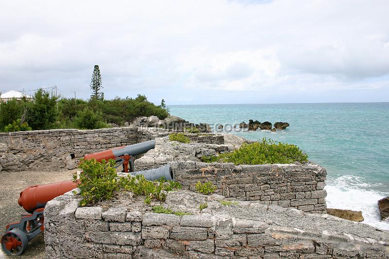 IMG_JE.GF14.JPG - Gates Fort Cannons, St. George's, Bermuda