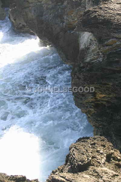 IMG_JE.GF21.JPG - Surf, Gates Fort, Bermuda