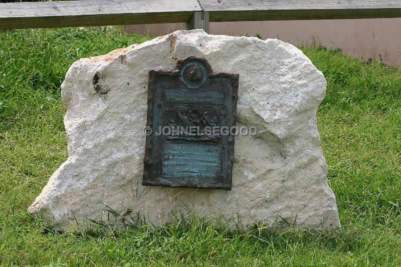 IMG_JE.SDB09.JPG - African Diaspora Heritage Stone, St. David's Battery Park, Bermuda