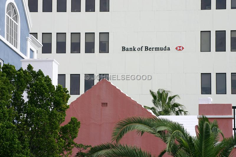 IMG_JE.HAM83.JPG - Bank of Bermuda building, Front Street, Hamilton, Bermuda