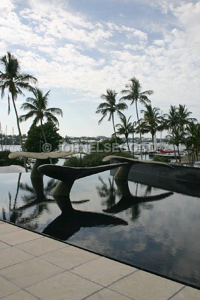 IMG_JE.HAM94.JPG - Whale fountain, XL Bermuda