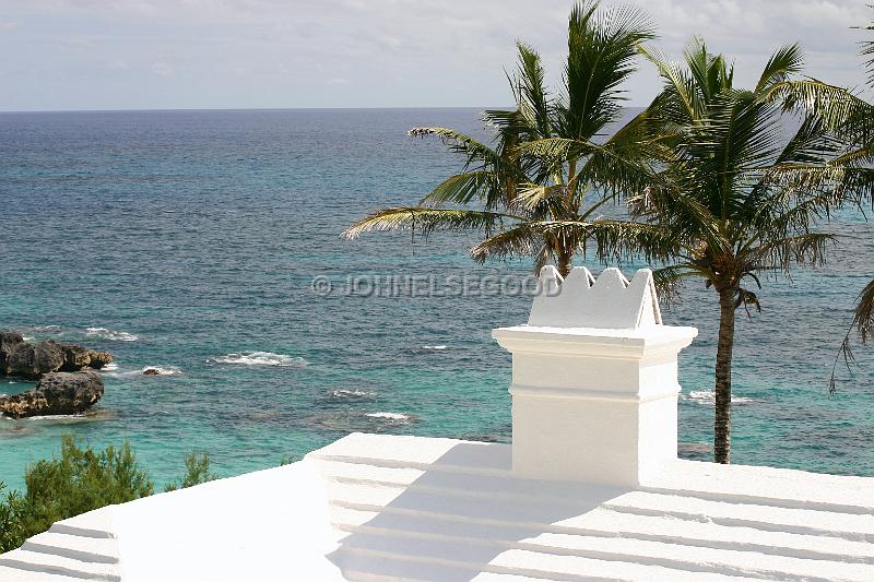 IMG_JE.HO34.JPG - Overlooking South Shore, Bermuda