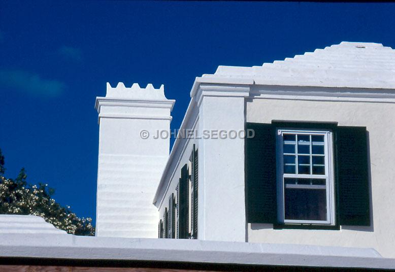 IMG_JE.HO84.jpg - Bermuda Roofline and windows