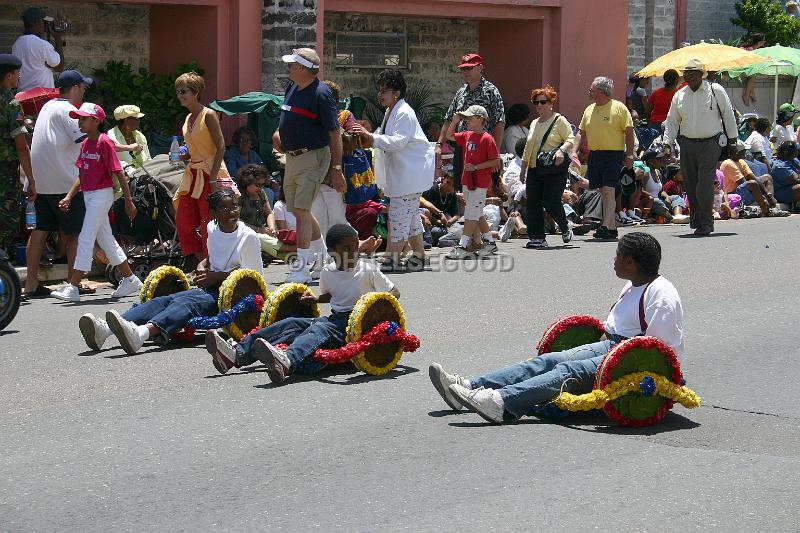 IMG_JE.BDADY108.JPG - Bermuda Day Parade, Front Street, Bermuda