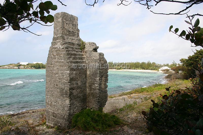 IMG_JE.RT02.JPG - Old Ruin on Railway Trail, Shelly Bay, Bermuda