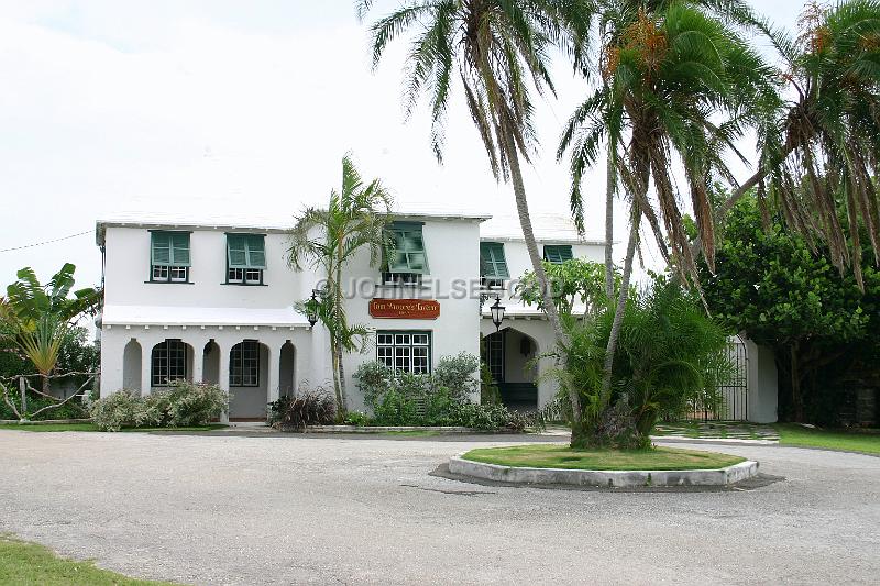 IMG_JE.TM01.JPG - Tom Moores Courtyard, Bermuda