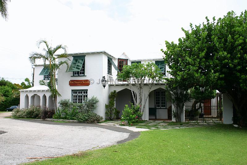 IMG_JE.TM02.JPG - Tom Moores Courtyard, Bermuda