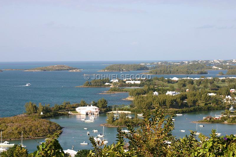 IMG_JE.SC26.JPG - View from Gibb's Hill Lighthouse, Southampton, Bermuda
