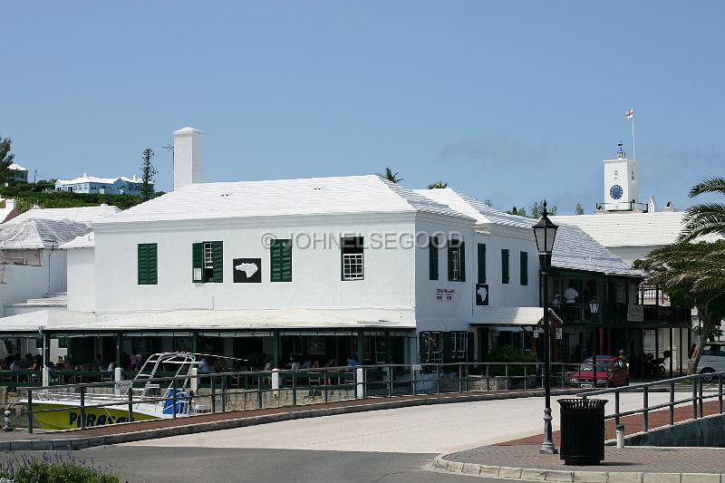 IMG_JE.SG24.JPG - White Horse Tavern, St. George's, Bermuda