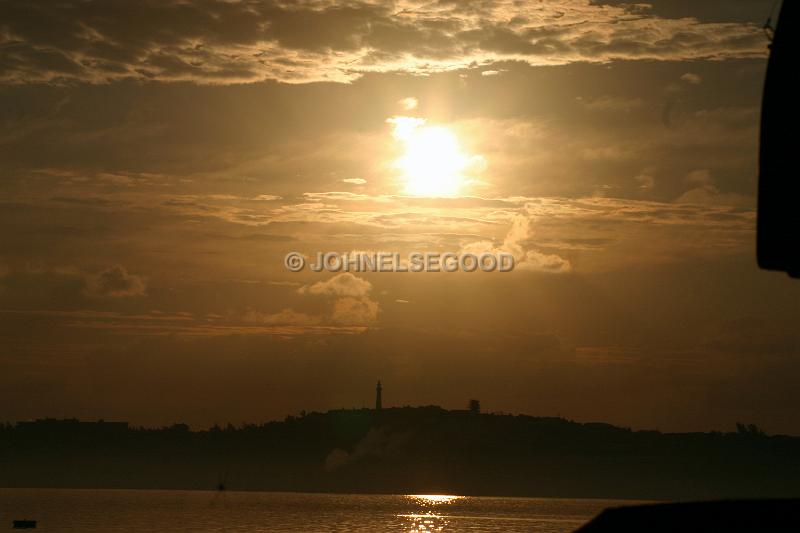 IMG_JE.SUN01.JPG - Sun over Gibb's Hill Lighthouse, Bermuda