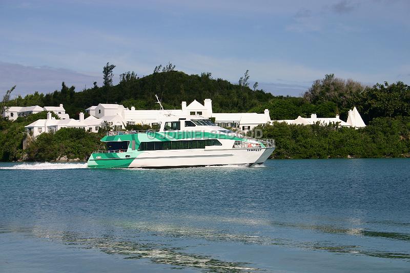 IMG_JE.FE04.JPG - Fast Ferry Tempest at Ferry Reach, Bermuda