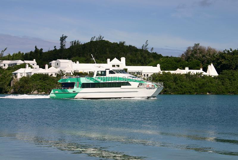 IMG_JE.FE72.jpg - Fast Ferry Tempest  at Ferry Reach, Bermuda